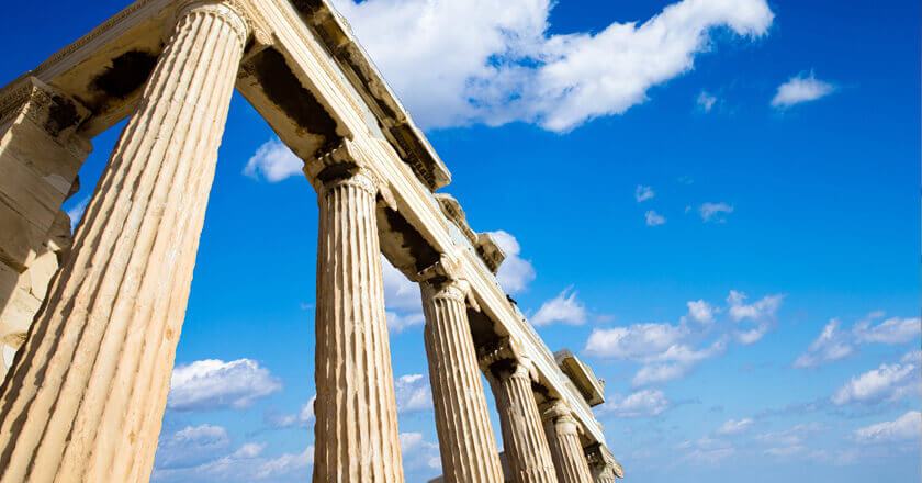 8 Things You Must Know about Expatriates Tax While Living in Greece