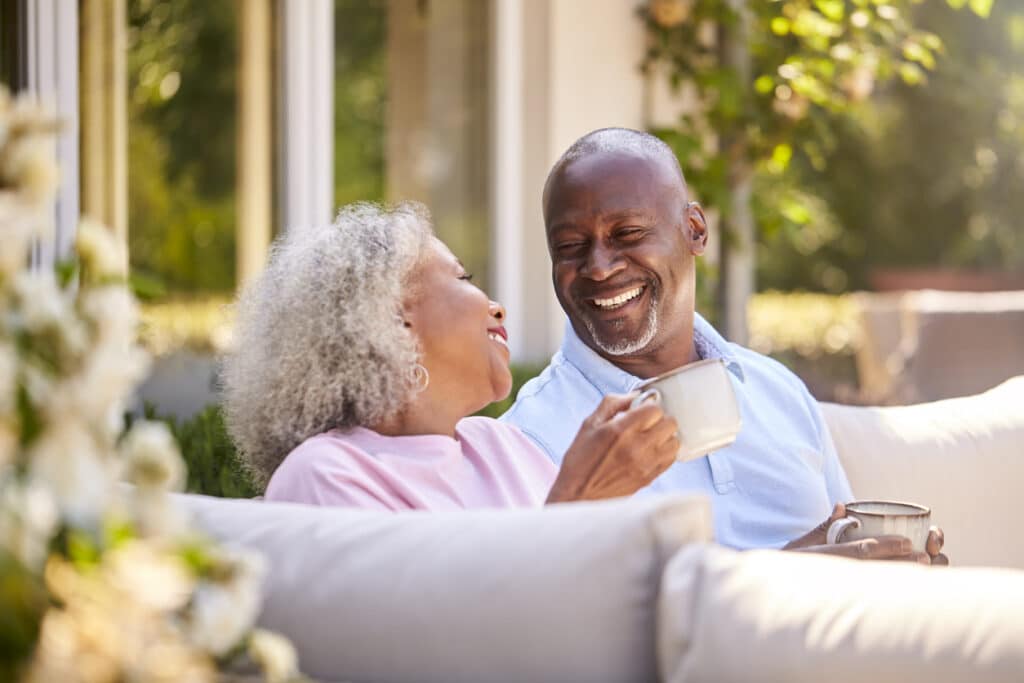 Do Expats Pay into Social Security?