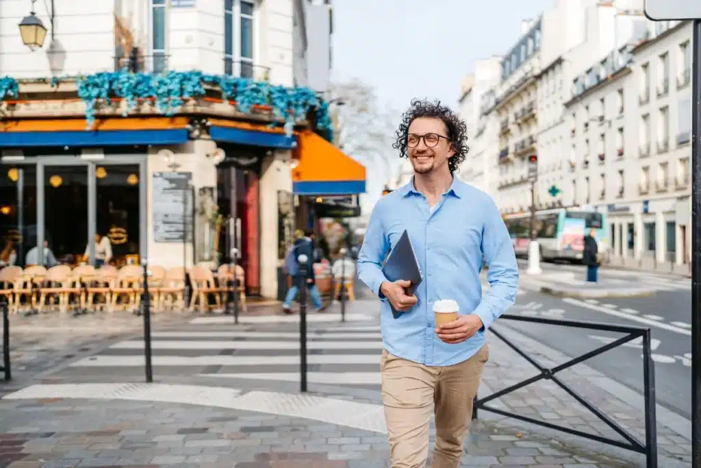 Assurance Vie Taxation: What US Expats in France Need to Know About PFIC Reporting 